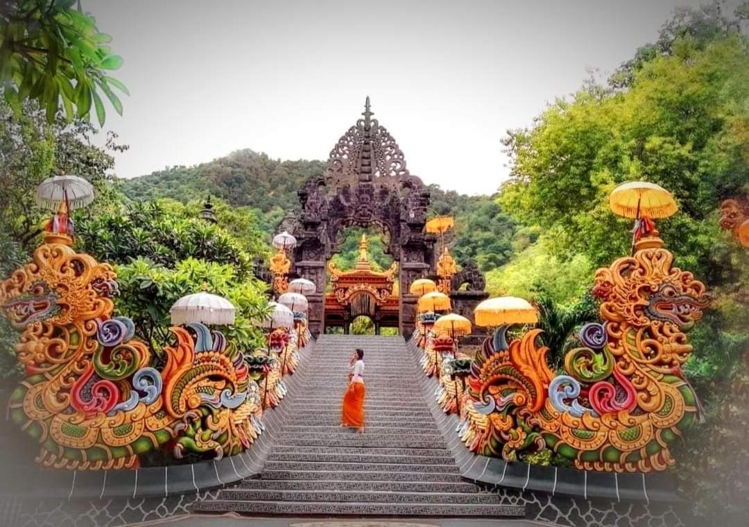 Putu Guest House Pemuteran エクステリア 写真