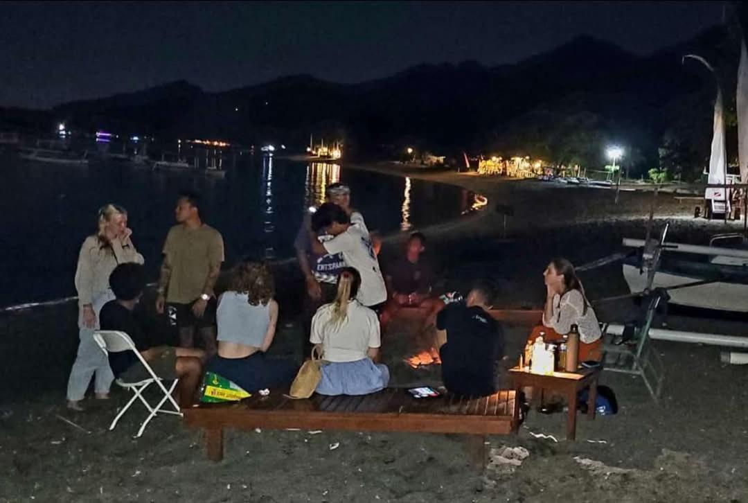 Putu Guest House Pemuteran エクステリア 写真